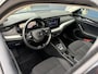 Skoda Octavia Combi 1.0 e-TSI Business Edition Plus Automaat | Navigatie | Parkeercamera | Stoelverwarming | Parkeersensoren |