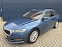 Skoda Octavia Combi 1.0 e-TSI Business Edition Plus Automaat | Navigatie | Parkeercamera | Stoelverwarming | Parkeersensoren |