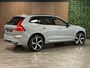 Volvo XC60 T8 AWD Recharge Plus Dark | 360° Camera | Stoelventilatie | 455pk | Adaptieve Cruise Control | Stoel en Stuurwielverwarming | Standkachel met Volvo On Call App | Full LED Meesturende koplampen | Pilot Assist | BLIS Dode Hoek Detectie | Google Infotainment | 21 Inch | Elektrische voorstoelen geheugen | Nappa Lederen bekleding | Zitting verlenging voorstoelen | Geïntegreerde kinderzitjes achterin | Elektrisch verstelbare zijwangen voorstoelen | Parkeersensoren voor+achter | Keyless Drive | Privacy Glass | Elektrisch bedienbare achterklep | DAB Radio | Apple Carplay/Android Auto | Draadloos telefoon opladen | Volvo On Call met mobiele App functie | Prachtige combinatie Vapour Grey Metallic met Blond Nappa Leder |
