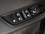 Audi A4 Avant 40 TFSI S edition 204 pk S-tronic | Navigatie | Panoramadak | Trekhaak (wegklapbaar) | Parkeersensoren | Achteruitrijcamera | Matrix LED koplampen | Stoelverwarming |
