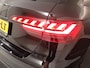 Audi A4 Avant 40 TFSI S edition 204 pk S-tronic | Navigatie | Panoramadak | Trekhaak (wegklapbaar) | Parkeersensoren | Achteruitrijcamera | Matrix LED koplampen | Stoelverwarming |