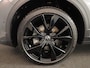 Volkswagen T-Roc 1.5 TSI R-Line 150 pk Automaat (DSG) | Navigatie via App | Panoramadak | Parkeersensoren (Park assist) | Achteruitrijcamera | Keyless | Black Style pakket | R-Line |
