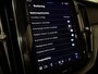 Volvo XC60 T6 AWD Recharge Plus Dark Long Range | Trekhaak | All Season banden | Adaptieve Cruise Control | Stoelverwarming voor+achter | Stuurwielverwarming | Standkachel met Volvo On Call App | Pilot Assist | BLIS Dode Hoek Detectie | Elektrische voorstoelen geheugen | Lederen bekleding | Zitting verlenging voorstoelen | Schuifdak | Parkeercamera | Google Infotainment | Keyless Drive | Parkeersensoren voor+achter | Privacy Glass | DAB Radio | Apple Carplay/Android Auto | Draadloos telefoon opladen | Volvo On Call met mobiele App functie | Onyx Black Metallic |