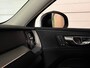 Volvo XC60 T6 AWD Recharge Plus Dark Long Range | Trekhaak | All Season banden | Adaptieve Cruise Control | Stoelverwarming voor+achter | Stuurwielverwarming | Standkachel met Volvo On Call App | Pilot Assist | BLIS Dode Hoek Detectie | Elektrische voorstoelen geheugen | Lederen bekleding | Zitting verlenging voorstoelen | Schuifdak | Parkeercamera | Google Infotainment | Keyless Drive | Parkeersensoren voor+achter | Privacy Glass | DAB Radio | Apple Carplay/Android Auto | Draadloos telefoon opladen | Volvo On Call met mobiele App functie | Onyx Black Metallic |