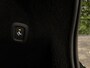 Volvo XC60 T6 AWD Recharge Plus Dark Long Range | Trekhaak | All Season banden | Adaptieve Cruise Control | Stoelverwarming voor+achter | Stuurwielverwarming | Standkachel met Volvo On Call App | Pilot Assist | BLIS Dode Hoek Detectie | Elektrische voorstoelen geheugen | Lederen bekleding | Zitting verlenging voorstoelen | Schuifdak | Parkeercamera | Google Infotainment | Keyless Drive | Parkeersensoren voor+achter | Privacy Glass | DAB Radio | Apple Carplay/Android Auto | Draadloos telefoon opladen | Volvo On Call met mobiele App functie | Onyx Black Metallic |