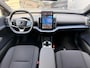 Volvo EX30 Single Motor Extended Range Plus 69 kWh Stoel-/stuurwielverwarming | Harman Kardon | Extra getint glas | 19 inch. lichtmetalen velgen | Keyless entry | Elektrisch bedienbare kofferklep | Pilot assist | Adaptieve cruise control | Apple carplay/ Android auto