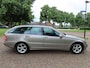 Mercedes-Benz C-klasse Combi 200 K. Avantgarde Automaat Leer/Stof Ecc Cruisecontrol Navigatie Pdc LM Velgen ***Dealer Onderhouden***