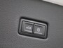 Audi Q8 55 TFSI e quattro Pro Line l Adaptive cruise control l 360 camera l Head-up display l Dodehoek detectie l Bang & Olufsen l Luchtvering l Trekhaak l Optiekpakket zwart l Apple Carplay / Android Auto l Rode remzadels l Elektrische voorstoelen met geheugen l Privacy glas l Matrix-LED