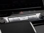 Audi Q8 55 TFSI e quattro Pro Line l Adaptive cruise control l 360 camera l Head-up display l Dodehoek detectie l Bang & Olufsen l Luchtvering l Trekhaak l Optiekpakket zwart l Apple Carplay / Android Auto l Rode remzadels l Elektrische voorstoelen met geheugen l Privacy glas l Matrix-LED