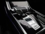 Audi Q8 55 TFSI e quattro Pro Line l Adaptive cruise control l 360 camera l Head-up display l Dodehoek detectie l Bang & Olufsen l Luchtvering l Trekhaak l Optiekpakket zwart l Apple Carplay / Android Auto l Rode remzadels l Elektrische voorstoelen met geheugen l Privacy glas l Matrix-LED