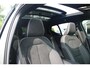 Volvo EX40 Single Motor Ext. Range Ultra Bl. Ed. Eur. 82 kWh | Panoramisch schuif-/kanteldak | Verwarmbare voorstoelen+stuurwiel | Premium audio by Harman Kardon | Warmtepomp | Adaptive cruise control | 360 graden camera | Power Seats incl. Memory