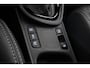 Toyota Yaris 1.5 Hybrid Executive | Trekhaak | Dodehoek detectie | Navigatie | Head-up display | Stoelverwarming | JBL | Parkeersensoren voor/achter | Apple Carplay / Android Auto | 17 inch