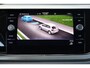 Volkswagen Polo 1.0 TSI Comfortline 95PK / 70kW, NL auto 1e eigenaar, nieuw door ons geleverd en onderhouden, achteruitrijcamera (rear view), navigatie, adaptieve cruise control (acc), elektrisch verstel-, verwarm- en inklapbare buitenspiegels (spiegelpakket), Apple Carplay & Android Auto, 15" LMV, draadloze telefoonlader, navigatie, multifunctioneel lederen stuurwiel etc.