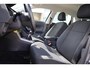 Volkswagen Polo 1.0 TSI Comfortline 95PK / 70kW, NL auto 1e eigenaar, nieuw door ons geleverd en onderhouden, achteruitrijcamera (rear view), navigatie, adaptieve cruise control (acc), elektrisch verstel-, verwarm- en inklapbare buitenspiegels (spiegelpakket), Apple Carplay & Android Auto, 15" LMV, draadloze telefoonlader, navigatie, multifunctioneel lederen stuurwiel etc.