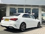 Mercedes-Benz A-klasse 180 AMG PANO+LED+STOELVERW CARPLAY NL AUTO