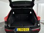 Volvo XC40 T2 Momentum Core | Parkeercamera | Stoel- en Stuurverwarming | Cruise control | Navigatie