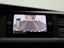 Volkswagen Transporter 2.0 TDI L2H1 204PK | Automaat | Trekhaak | Multifunctioneel Stuurwiel | Dubbele Schuifdeur | Navigatie | Parkeerhulp Voor + Achter | Cruise Control | LED-Koplampen | LED-Achterlichten | Achteruitrijcamera | Airco | DAB+ | Apple/Android Carplay |