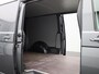 Volkswagen Transporter 2.0 TDI L2H1 204PK | Automaat | Trekhaak | Multifunctioneel Stuurwiel | Dubbele Schuifdeur | Navigatie | Parkeerhulp Voor + Achter | Cruise Control | LED-Koplampen | LED-Achterlichten | Achteruitrijcamera | Airco | DAB+ | Apple/Android Carplay |