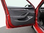 Skoda Superb Combi 1.5 TSi 204 Pk PHEV Sportline Business | Panoramadak | Trekhaak | Head-Up | 19 Inch | Stoelverwarming | Camera
