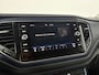 Volkswagen T-Roc 1.5 TSI Sport | Trekhaak afneembaar | Stuurwielverwarming | All-season banden | Navigatie |