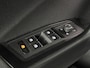 Volkswagen T-Roc 1.5 TSI Sport | Trekhaak afneembaar | Stuurwielverwarming | All-season banden | Navigatie |