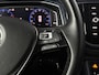 Volkswagen T-Roc 1.5 TSI Sport | Trekhaak afneembaar | Stuurwielverwarming | All-season banden | Navigatie |