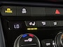 Volkswagen T-Roc 1.5 TSI Sport | Trekhaak afneembaar | Stuurwielverwarming | All-season banden | Navigatie |