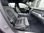 Volvo V60 2.0 T6 Plug-in hybrid AWD Plus Dark