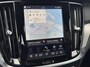 Volvo V60 2.0 T6 Plug-in hybrid AWD Plus Dark