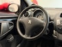 Peugeot 107 1.0-12V XS INRUILKOOPJE!!! (ELEKTRISCHE RAMEN, TOURENTELLER, RADIO, NEDERLANDSE AUTO, ETC.)