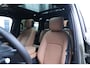 Land Rover Defender 110 P300e 110 X-Dynamic HSE | HNP € 135.005,- | Tailored Uniek! | BRITISCH RACING GREEN | Panoramadak