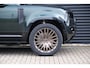 Land Rover Defender 110 P300e 110 X-Dynamic HSE | HNP € 135.005,- | Tailored Uniek! | BRITISCH RACING GREEN | Panoramadak