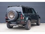 Land Rover Defender 110 P300e 110 X-Dynamic HSE | HNP € 135.005,- | Tailored Uniek! | BRITISCH RACING GREEN | Panoramadak