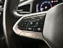 Volkswagen T-Roc 1.5 TSI Life | Camera | Navigatie | Adaptieve cruise | AppleCarplay | Digital Cockpit |