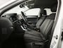 Volkswagen T-Roc 1.5 TSI Life | Camera | Navigatie | Adaptieve cruise | AppleCarplay | Digital Cockpit |