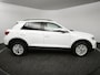 Volkswagen T-Roc 1.5 TSI Life | Camera | Navigatie | Adaptieve cruise | AppleCarplay | Digital Cockpit |