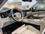 Volvo XC60 2.0 T6 Plug-in AWD Inscription, NL auto, Luchtvering, Trekhaak, Pano