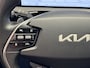 Kia EV6 GT-LINE 77.4 kWh 360 CAMERA NAVIGATIE ADAPTIVE CRUISE CONTROL HEAD-UP DISPLAY APPLE CARPLAY/ANDROID RIJSTROOKSENSOREN DODEHOEKSENSOREN ZEER MOOI !!