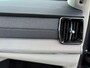 Volvo XC90 2.0 T8 Plug-in hybrid AWD Ultra Dark 455pk Luchvering / Trekhaak / Stoelventilatie