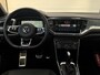 Volkswagen T-Roc 1.5 TSI 150pk DSG R-line Panoramadak VirtualCockpit ACC Carplay Sportstoelen Camera 18" Pdc