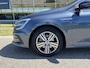 Renault Megane E-Tech 1.6 Plug-In Hybrid 160PK Intens / Camera / Parkeerhulp V+A / Navigatie / Cruise / LMV /