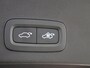Volvo XC40 B4 Plus Dark | Trekhaak | Dodehoekdetectie | Harman/Kardon |