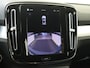 Volvo XC40 B4 Plus Dark | Trekhaak | Dodehoekdetectie | Harman/Kardon |