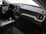 Volvo XC60 T6 AWD Ultra Dark | Luchtvering | Trekhaak | Panoramadak |