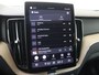 Volvo XC60 T6 AWD Ultra Dark | Luchtvering | Trekhaak | Panoramadak |