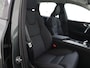 Volvo XC60 T6 AWD Ultra Dark | Luchtvering | Trekhaak | Panoramadak |