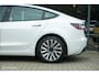Tesla Model 3 Premium Long Range AWD 78 kWh Highland | Premium Interieur | 96% SOH | Full Self Driving comp. 4 | Stoelkoeling en verwarming | 360 camera | Stuurwielverw.