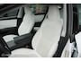 Tesla Model 3 Premium Long Range AWD 78 kWh Highland | Premium Interieur | 96% SOH | Full Self Driving comp. 4 | Stoelkoeling en verwarming | 360 camera | Stuurwielverw.