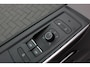 Volkswagen Transporter 2.0 TDI L2H1 204PK JB-EDITION DSG / PDC / VERLAGINGSVEREN / LEDEREN BEKLEDING / FULL / APPLE CARPLAY /NAVI