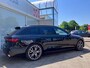 Audi A4 Avant 40 TFSI quattro S edition automaat Mild Hybride Black pakket Lederen interieur Stoelverwarming